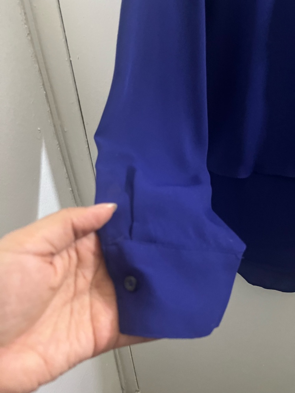 Apt. 9 Women's violet Long-Sleeve Button-Front Blouse - Picture 4 of 9
